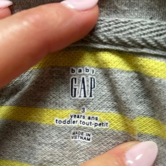 Baby GAP Polo  (set of 2) - Picture 5 of 9